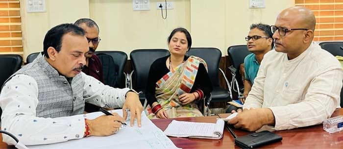 जिला संसाधन समूह ( डीआरजी ) उन्मुखीकरण कार्यक्रम संपन्न (3)