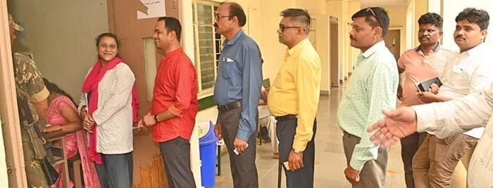 आज से प्रारंभ हुआ डाक मतपत्र से मतदान (3)