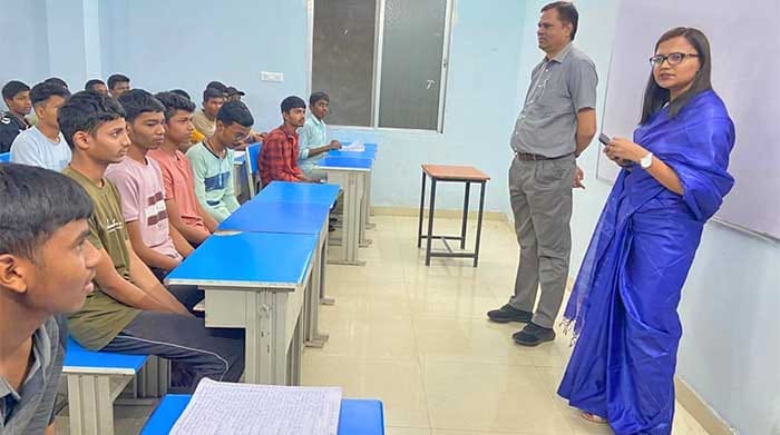 प्रयास आवासीय विद्यालय के विद्यार्थियों (2)