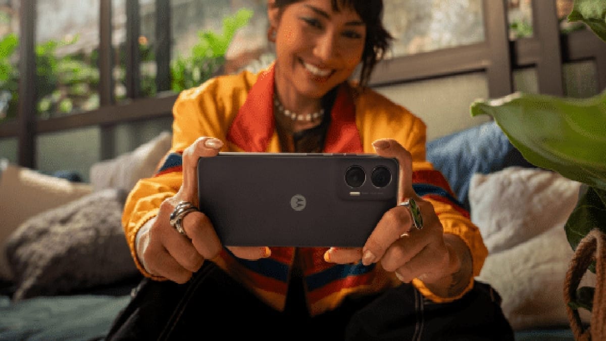 5vot1ikg moto g55 5g 625x300 30 August 24.jpg