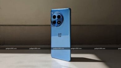 1728451360 oneplus 12r review main 1707301603723.jpg