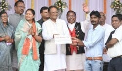 Screenshot 2024 10 03 084404 250x147.jpg