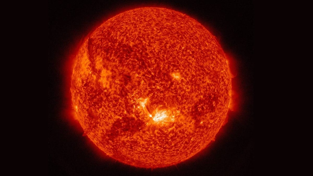 Solar flare nasa 1649920883173.jpg