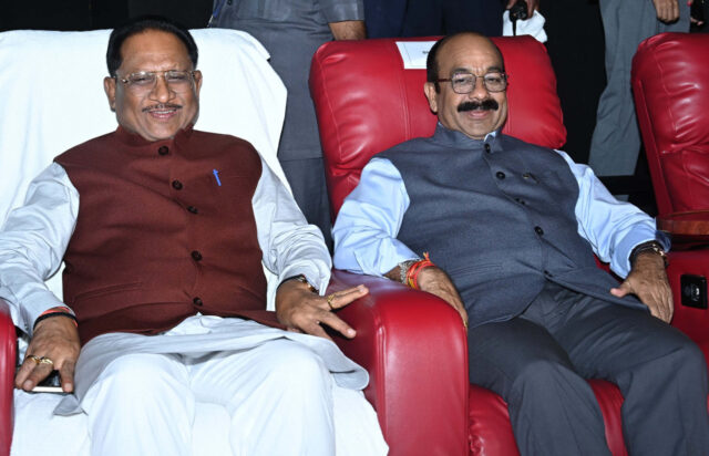 1732205330_19b7bff59e9090dabb48