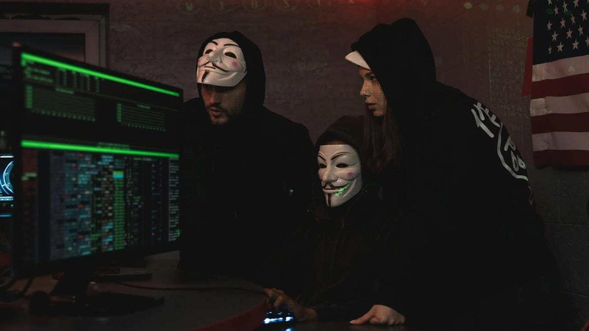 6oak2gk8 hackers 625x300 14 November 24.jpg