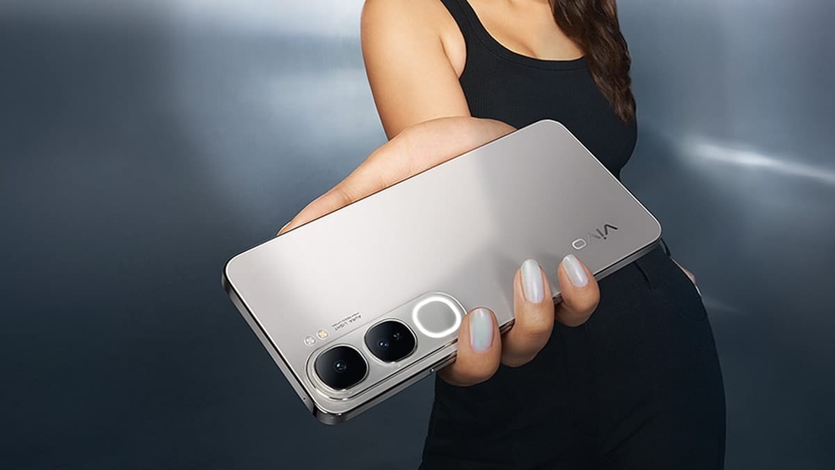 Vivo y300 5g 1731580651945.jpg