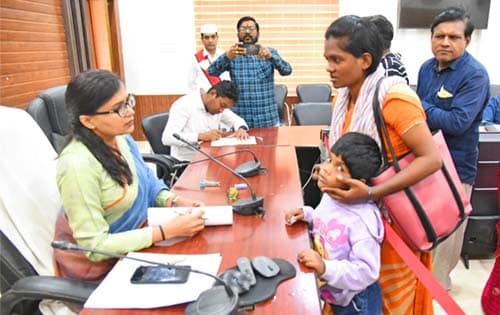 जनदर्शन में आज 112 आवेदन प्राप्त हुए (3)