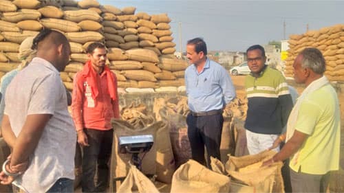 जिले में अब तक 04 लाख 21 हजार 386 क्विंटल धान की खरीदी (2)