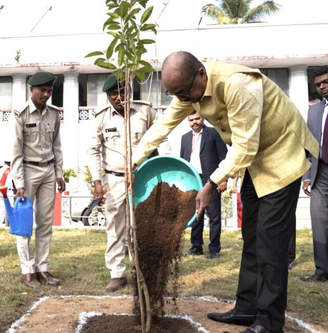 1738239683_eca534045a84395c55d8