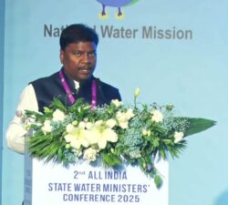 1739894196 fbf844ee34522ba9fe8a 250x225.jpg