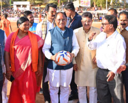 1740322239 c3b1019060c7d6111d88 250x201.jpg