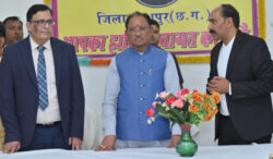 1742129211 7f029028c025feb74820 250x146.jpg