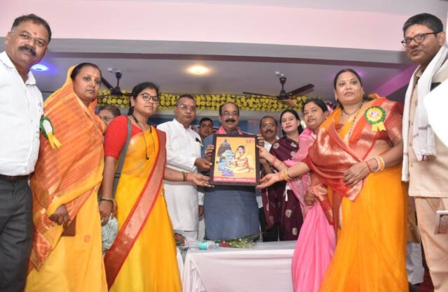 1745942203_a1abcd96a1a833e7ffa2