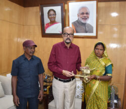 1770113428 b9af73c8552470c15e17 250x216.jpg