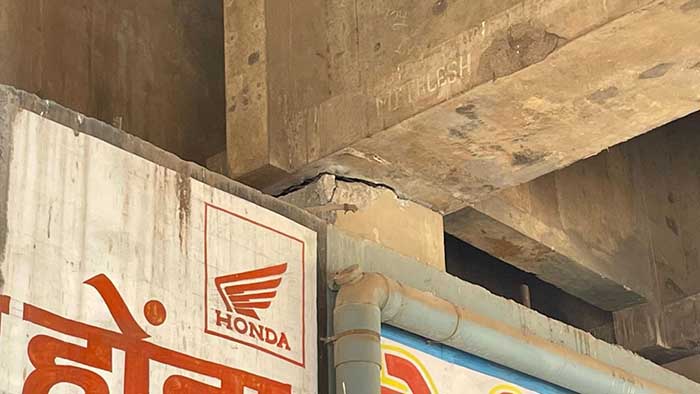 रायपुर–दुर्ग राष्ट्रीय राजमार्ग 53 पर स्थित कुम्हारी फ्लाईओवर में आवश्यक मेंटेनेंस कार्य