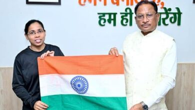 HFMkNpeaMAAk42O copy